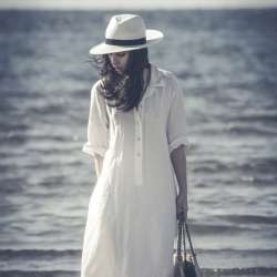 Lniana sukienka długa koszulowa biała 