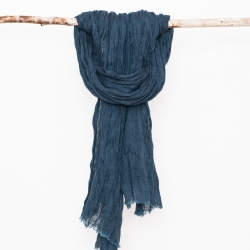 Lniany szal granatowy 